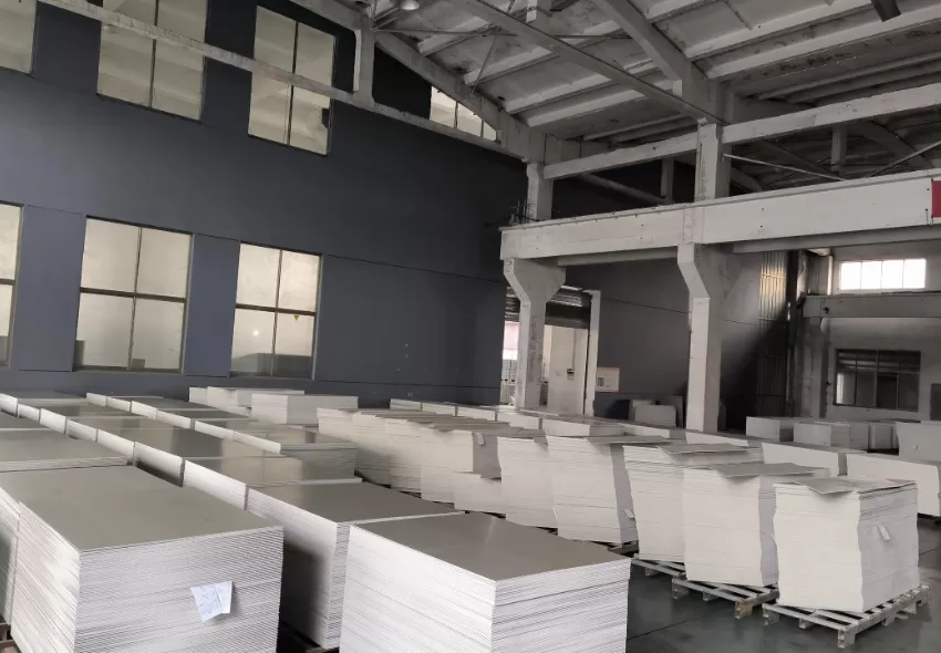 How to Choose the Right Flooring Manufacturer for Your Project
